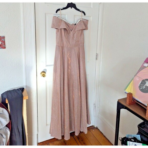 Xscape Off-Shoulder Glitter Gown - Picture 6 of 9